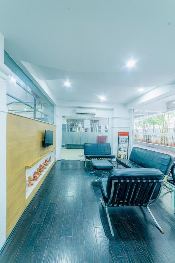 Hotel Athome , Whitefields, Kondapur Hyderabad Exterior photo